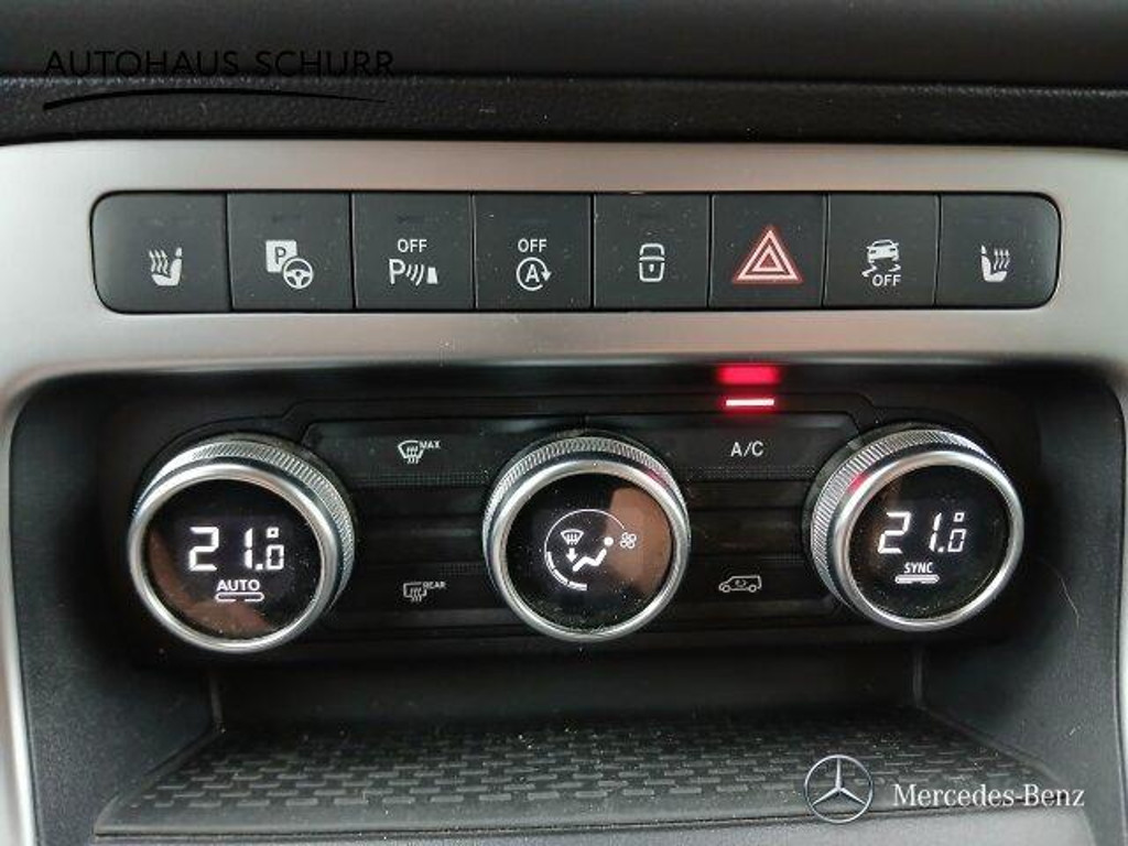 Mercedes-Benz T 180