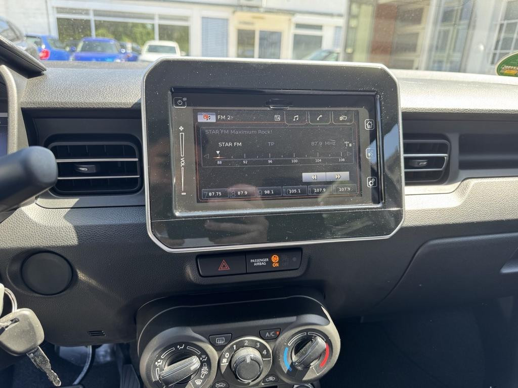 Suzuki Ignis
