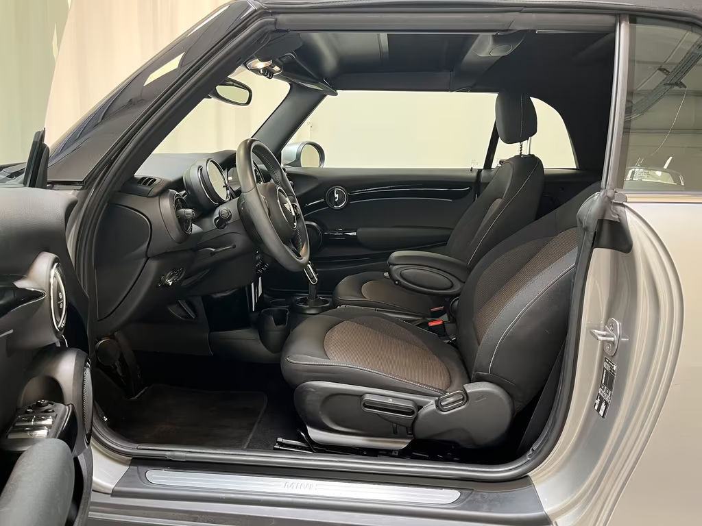 Mini Cooper Cabrio