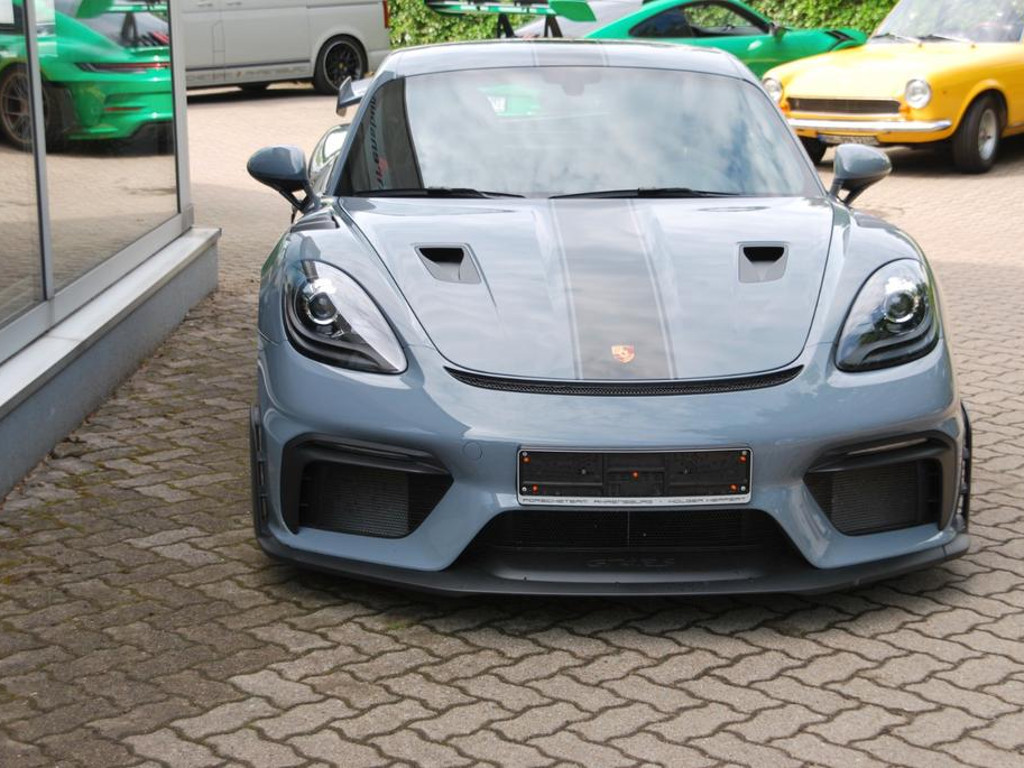Porsche Cayman