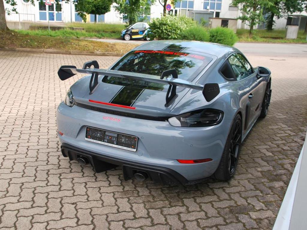 Porsche Cayman