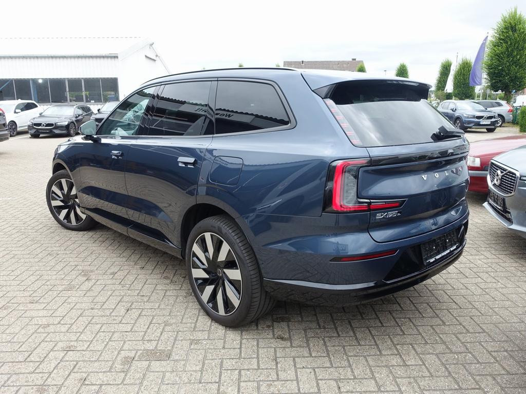 Volvo EX90