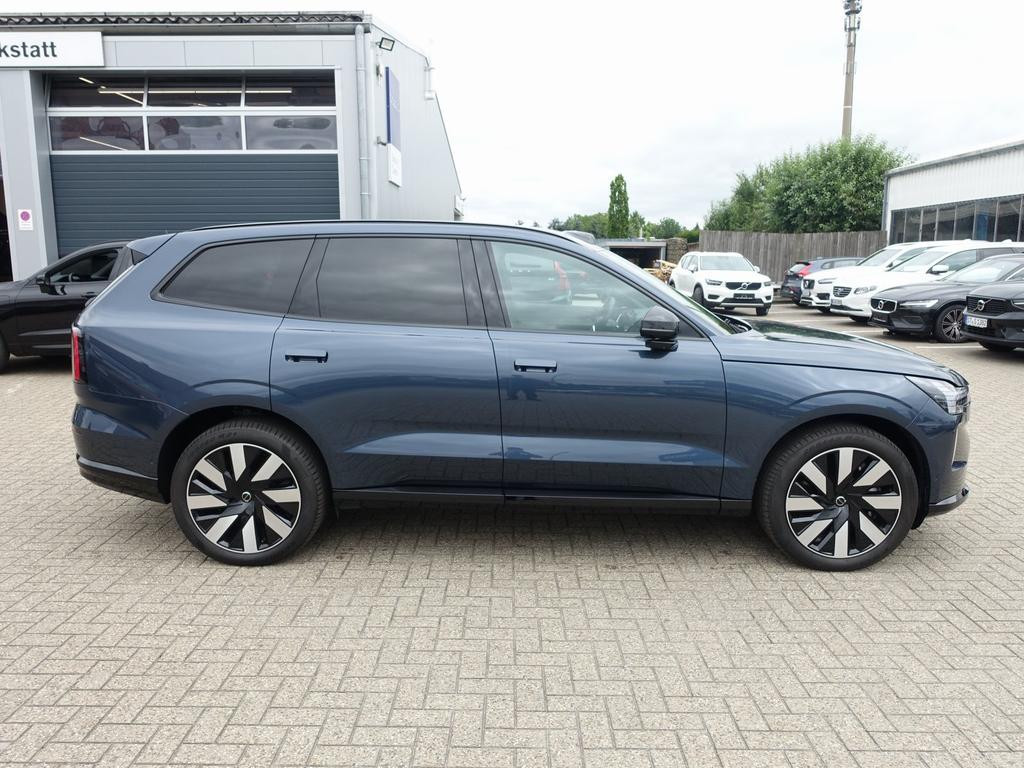 Volvo EX90