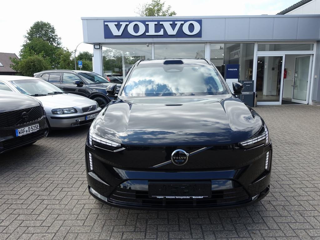 Volvo EX90