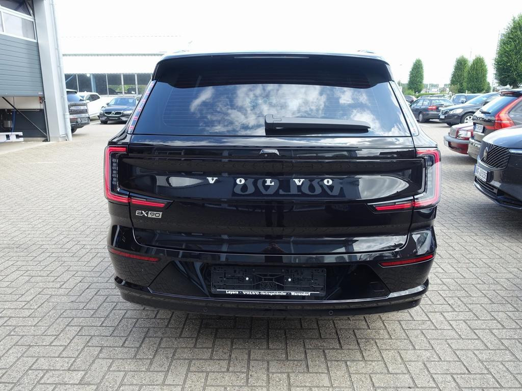 Volvo EX90