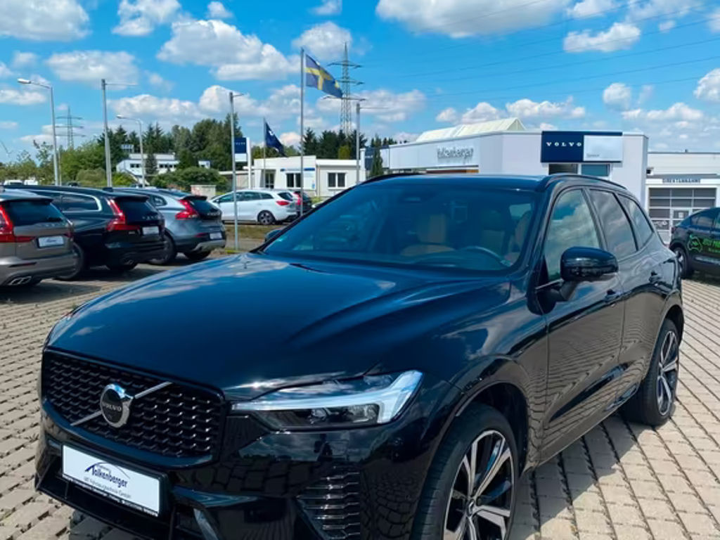 Volvo XC60 AWD Ultimate Dark