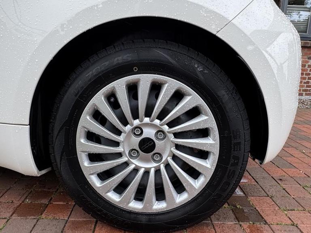 Fiat 500e