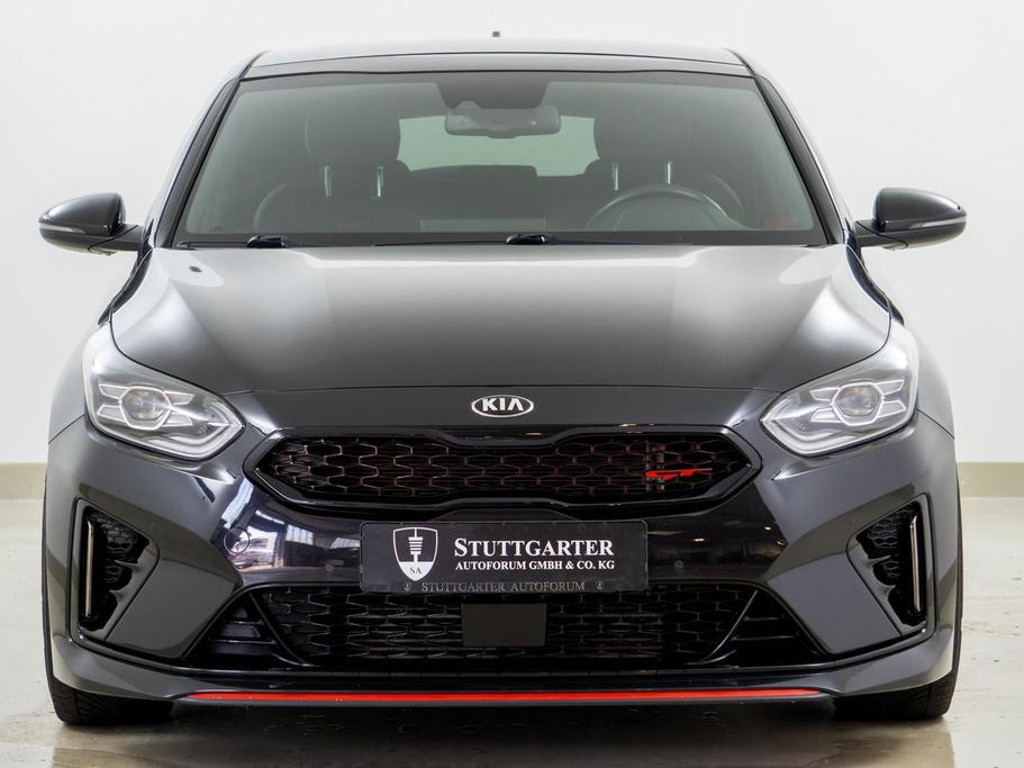 Kia ProCeed