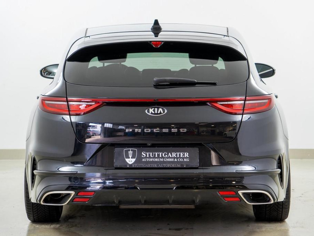 Kia ProCeed