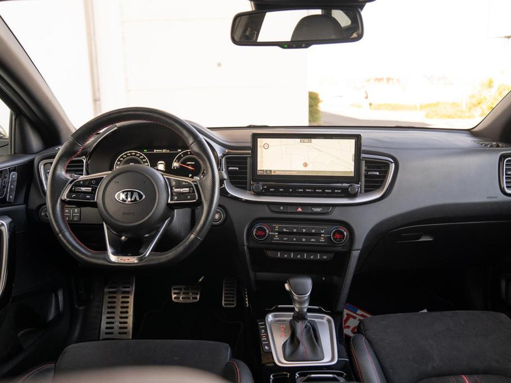 Kia ProCeed