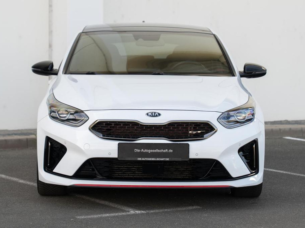 Kia ProCeed