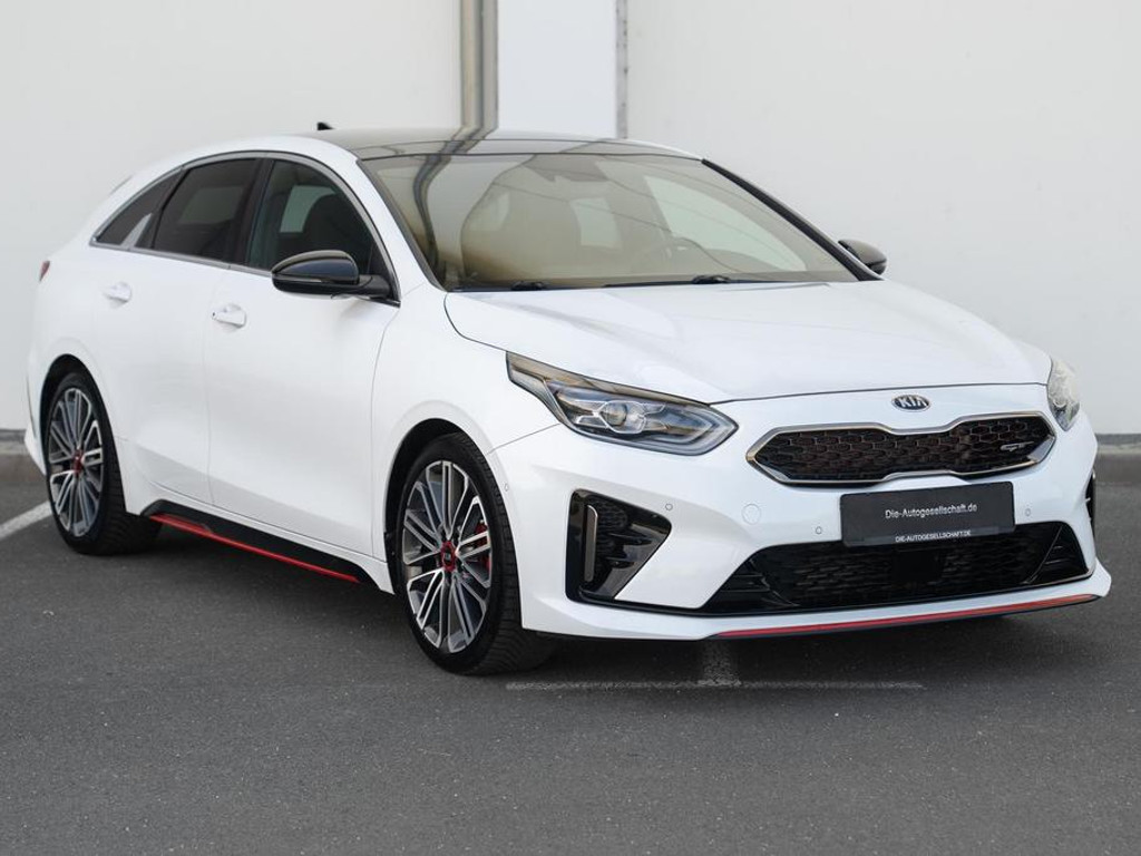 Kia ProCeed