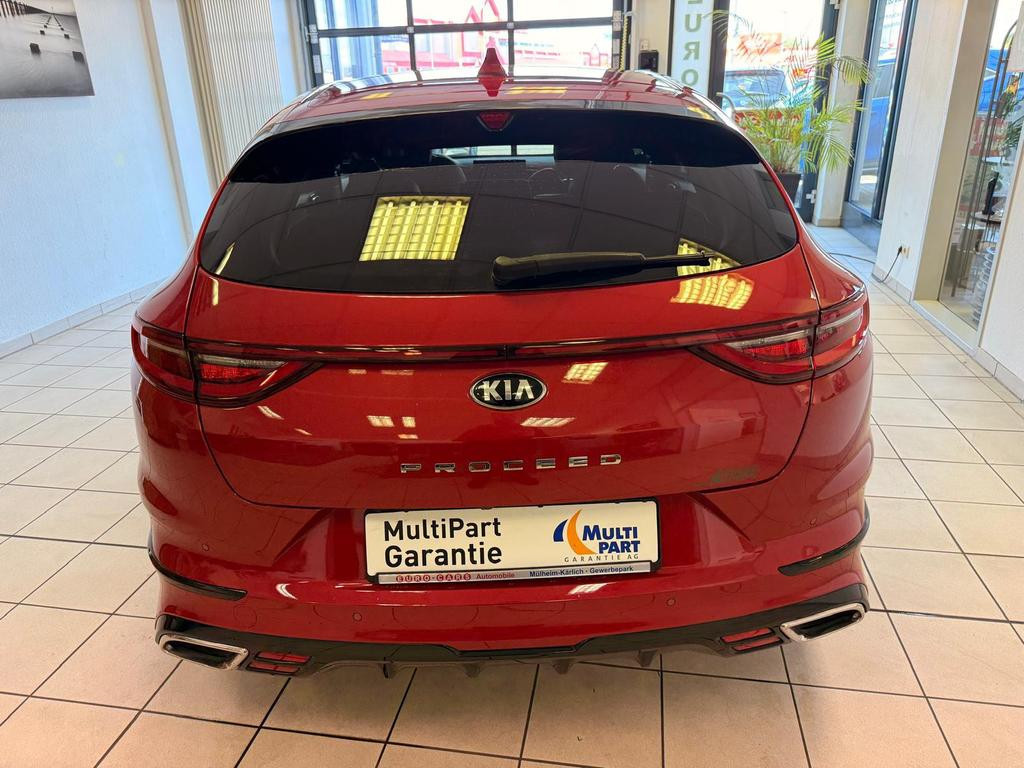 Kia ProCeed