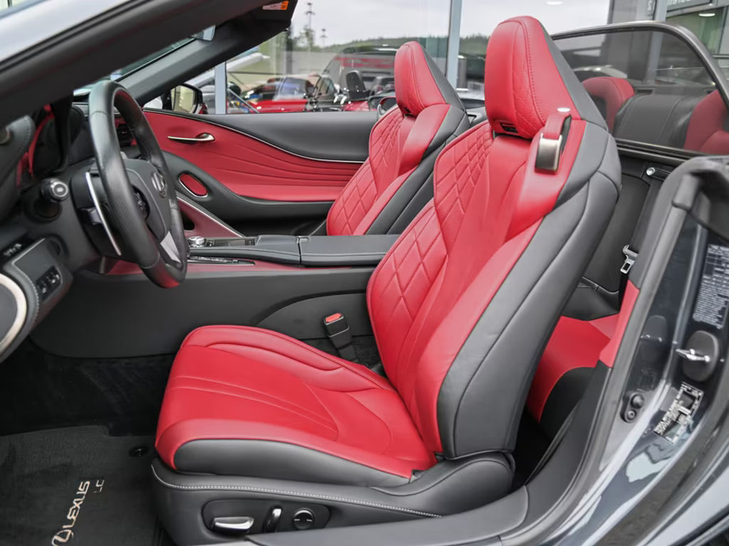 Lexus LC
