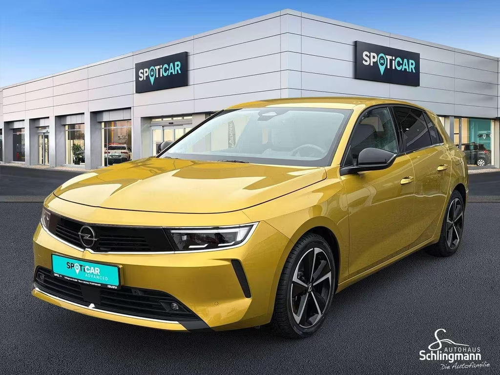 Opel Astra Innovation Hybrid Elegance
