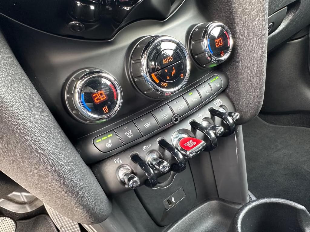 Mini Cooper Cabrio