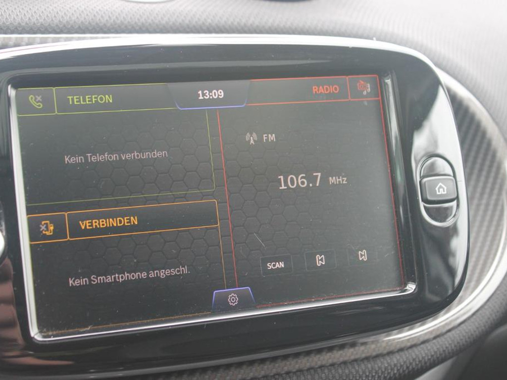 Smart EQ forfour