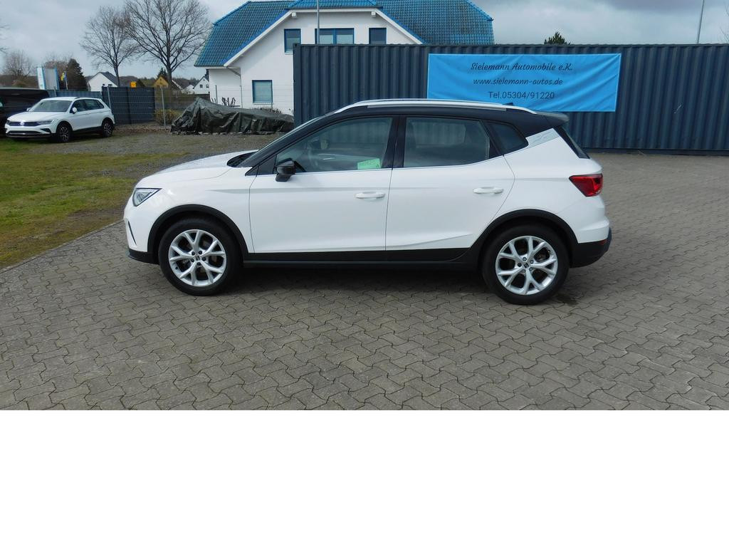 Seat Arona
