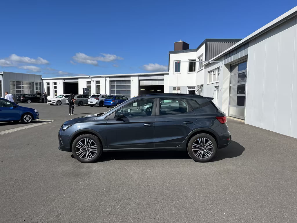 Seat Arona