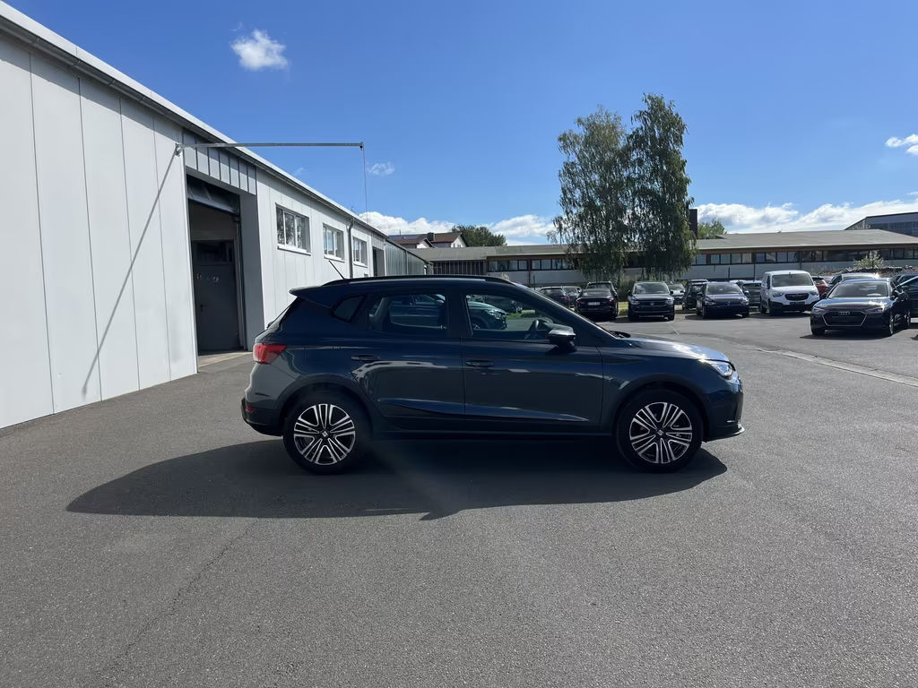 Seat Arona
