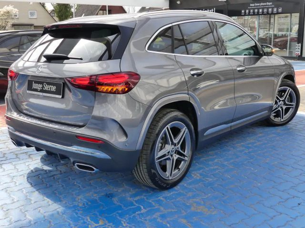 Mercedes-Benz GLA-Klasse