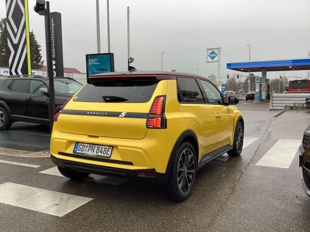 Renault 5