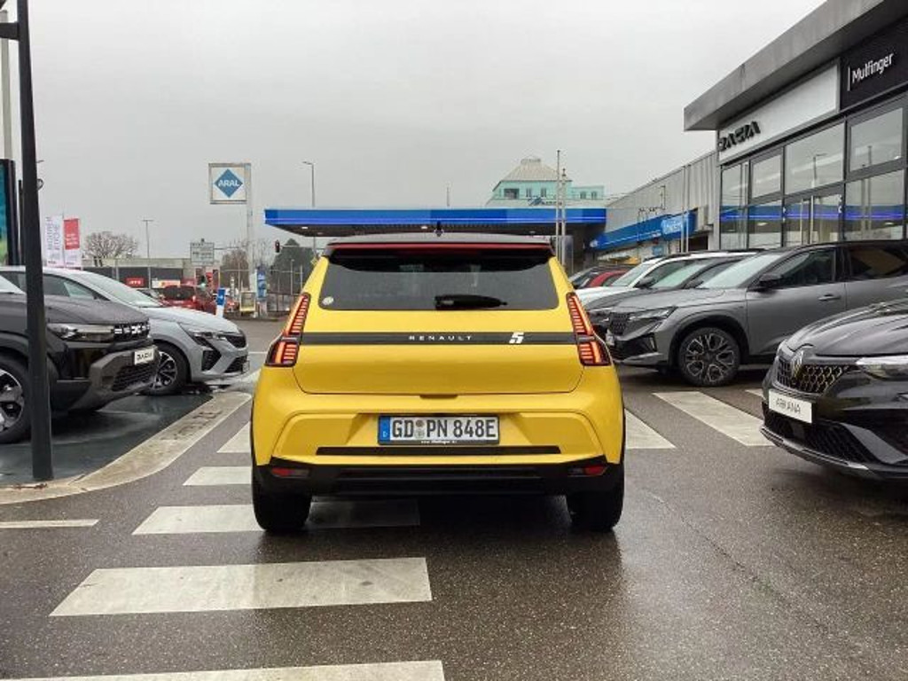 Renault 5