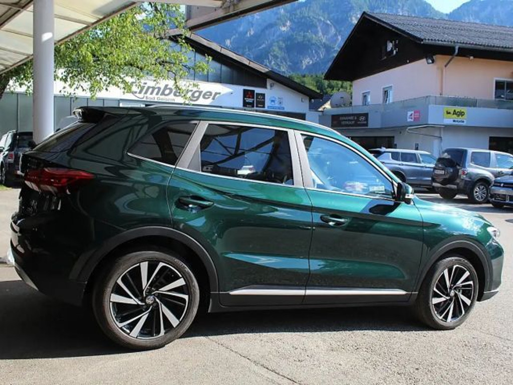 MG ZS