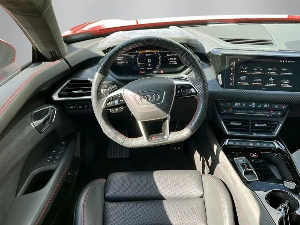 Audi RS e-tron GT