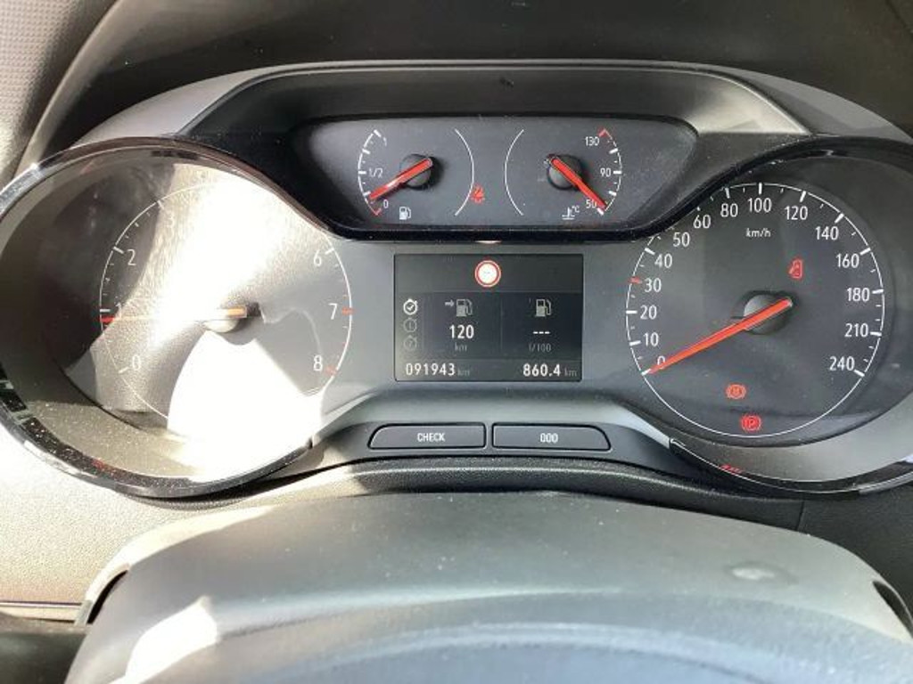 Opel Crossland X