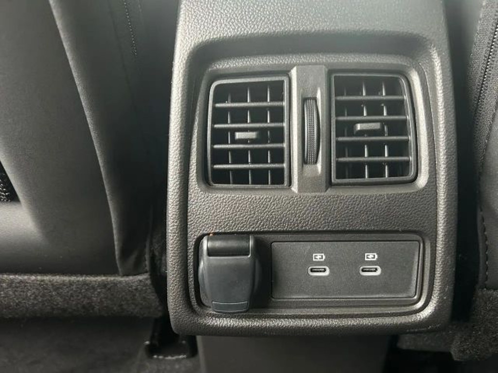 Mitsubishi Grandis