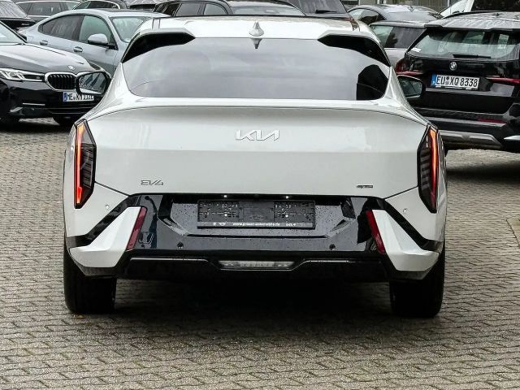 Kia EV4