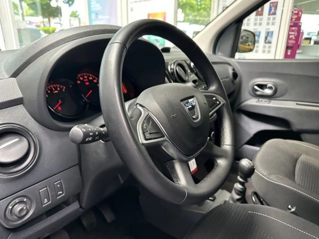 Dacia Lodgy