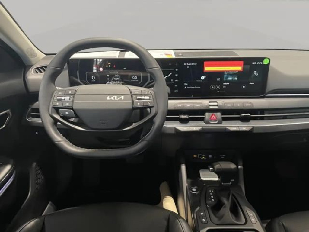 Kia K4