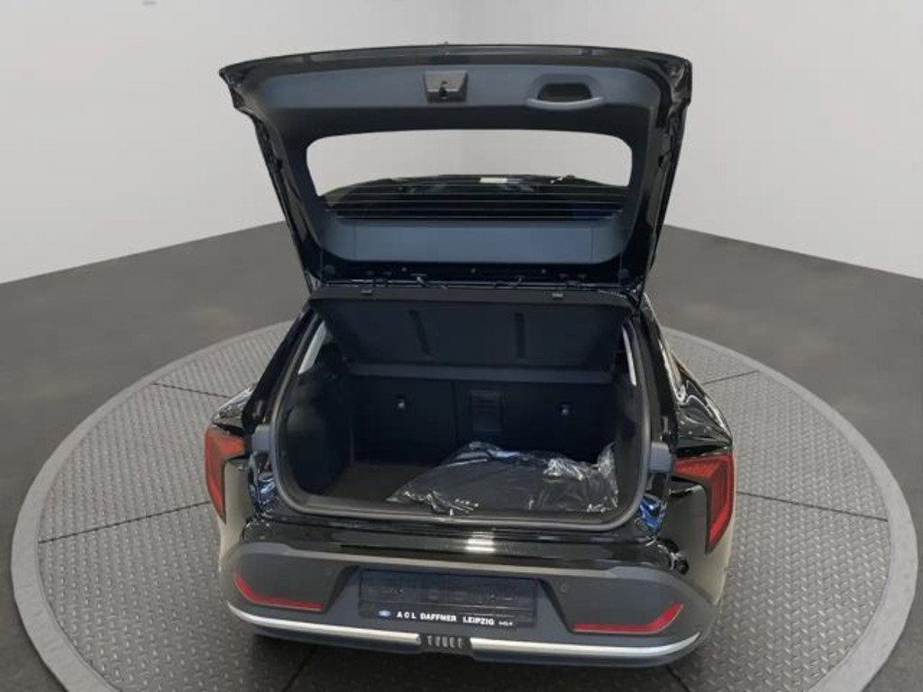 Kia K4