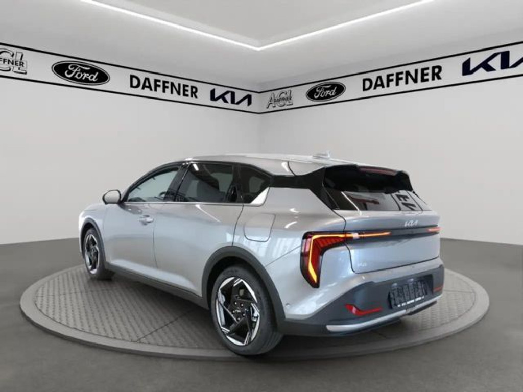 Kia K4