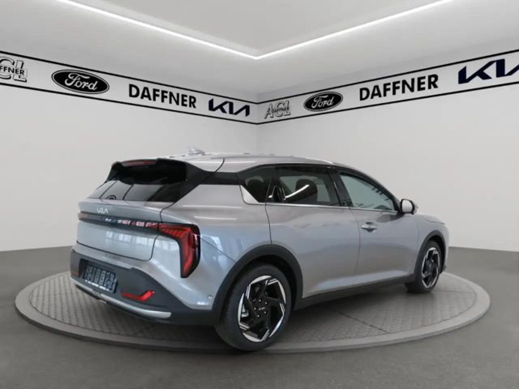 Kia K4