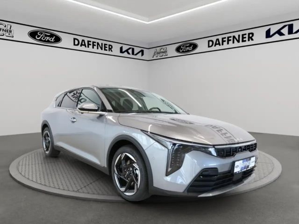 Kia K4