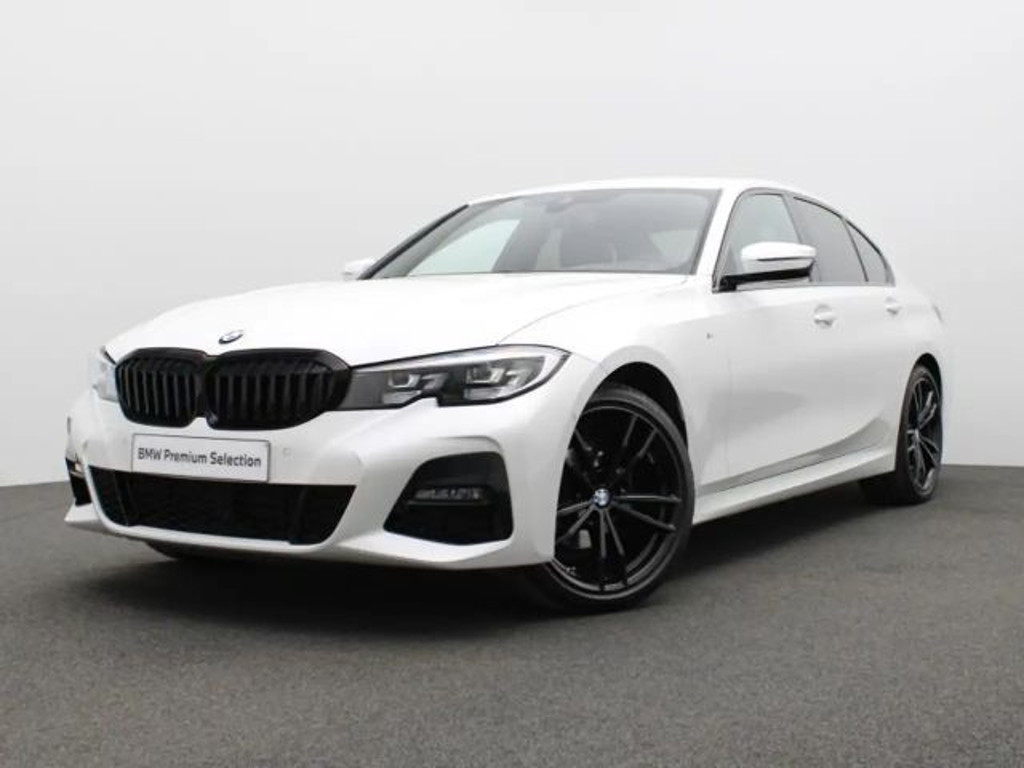BMW 3 Serie 318 M-Sport Sedan