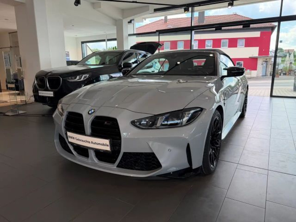 BMW M4 xDrive Cabrio Competition