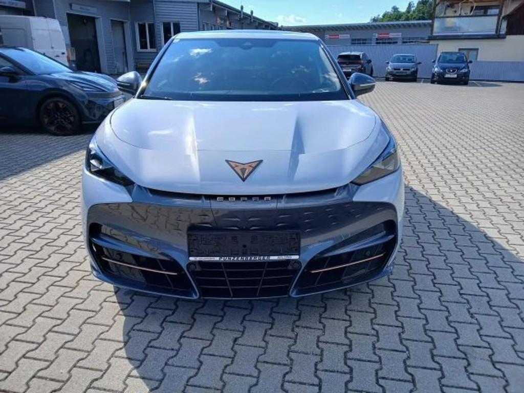 Cupra Tavascan