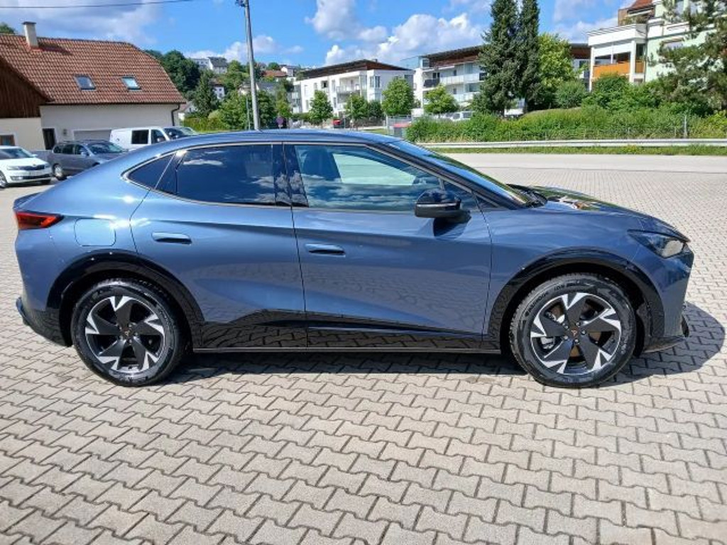 Cupra Tavascan