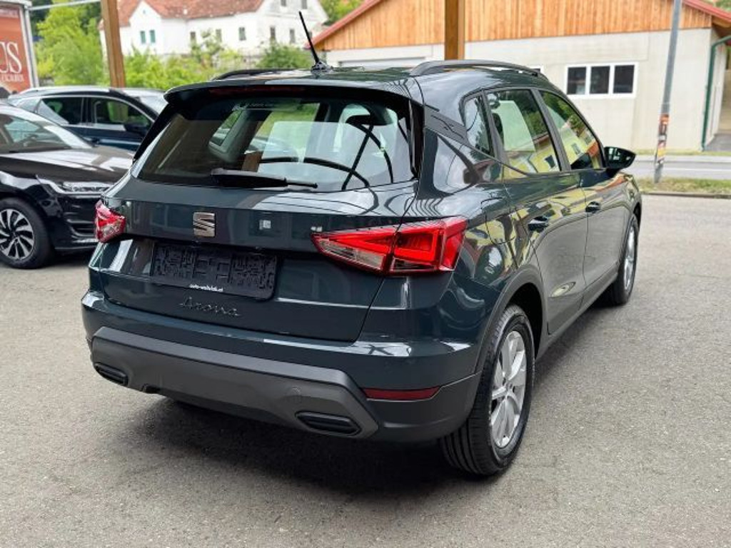 Seat Arona