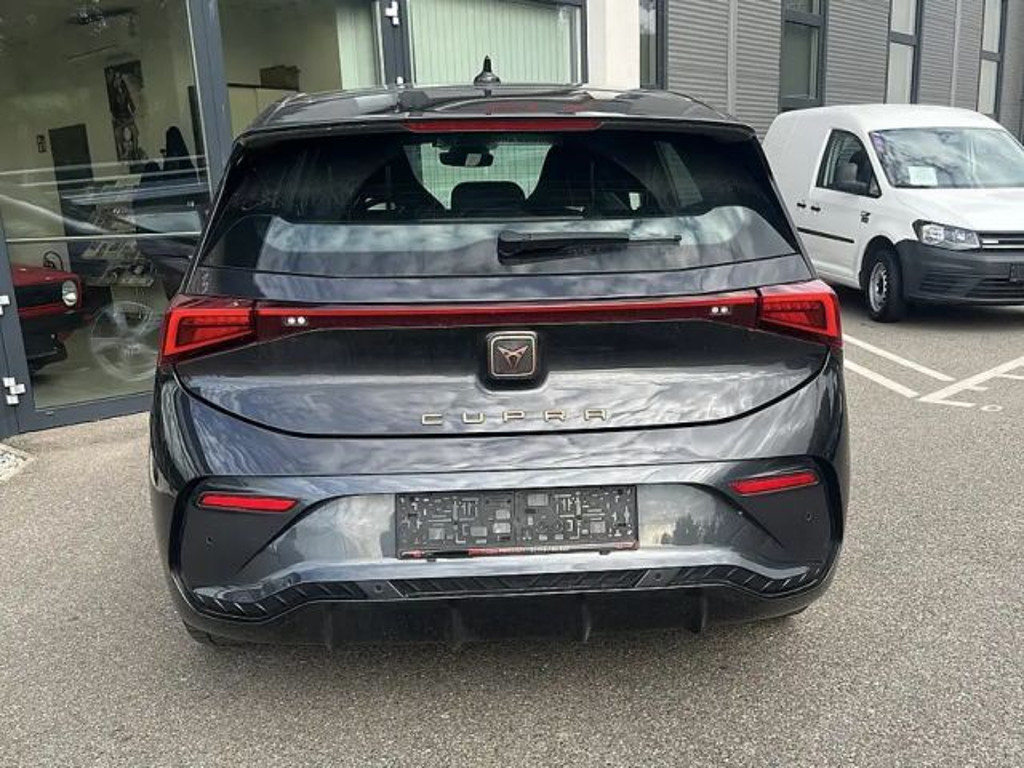 Cupra Born