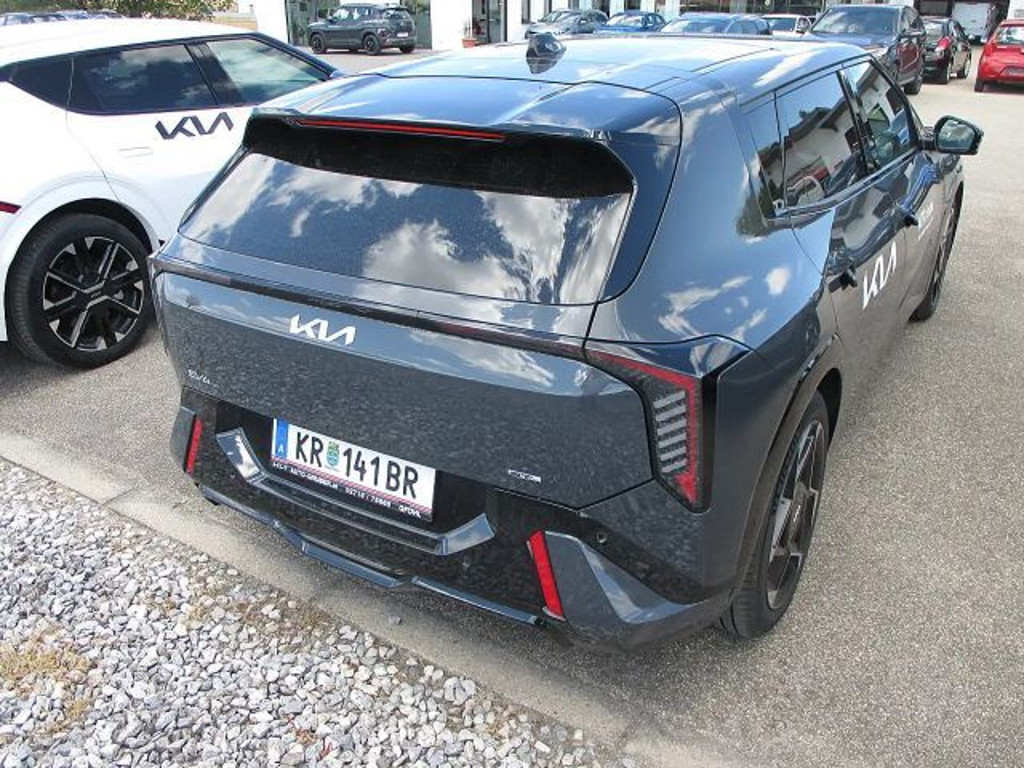 Kia EV4