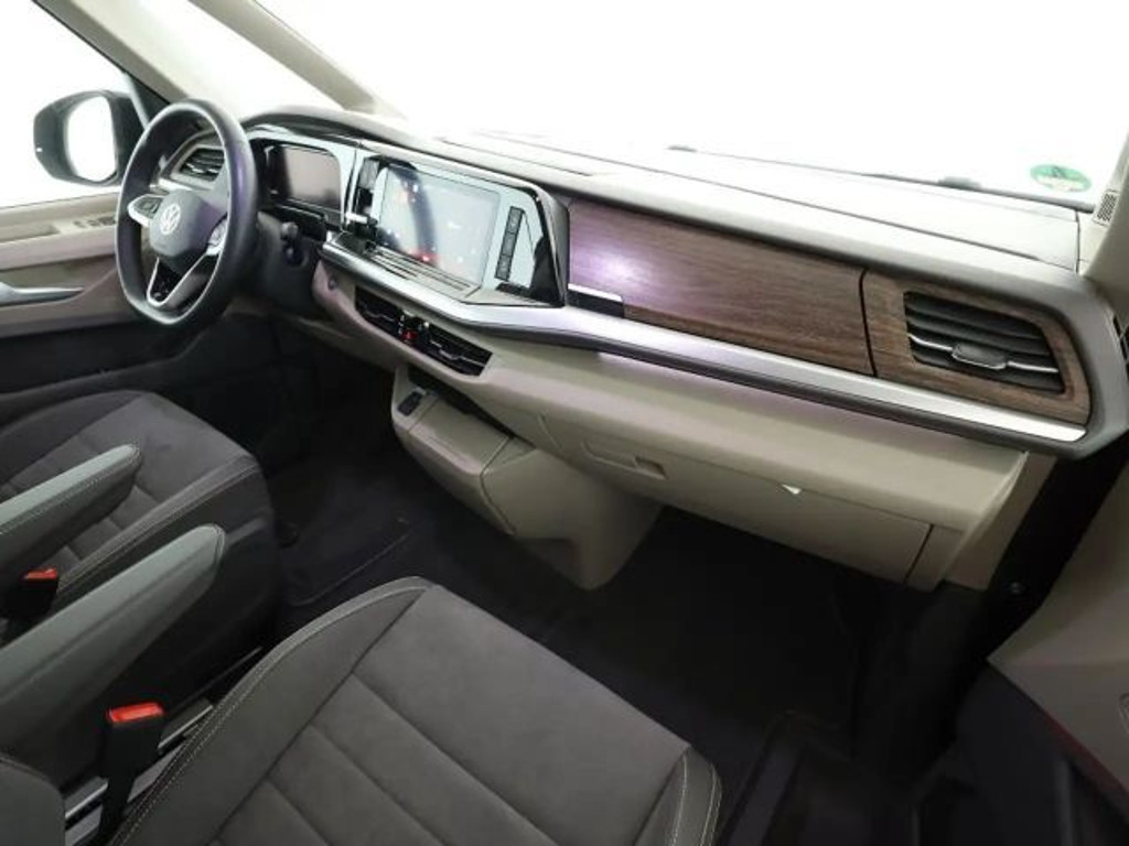 Volkswagen Multivan DSG Style 2.0 TDI T7