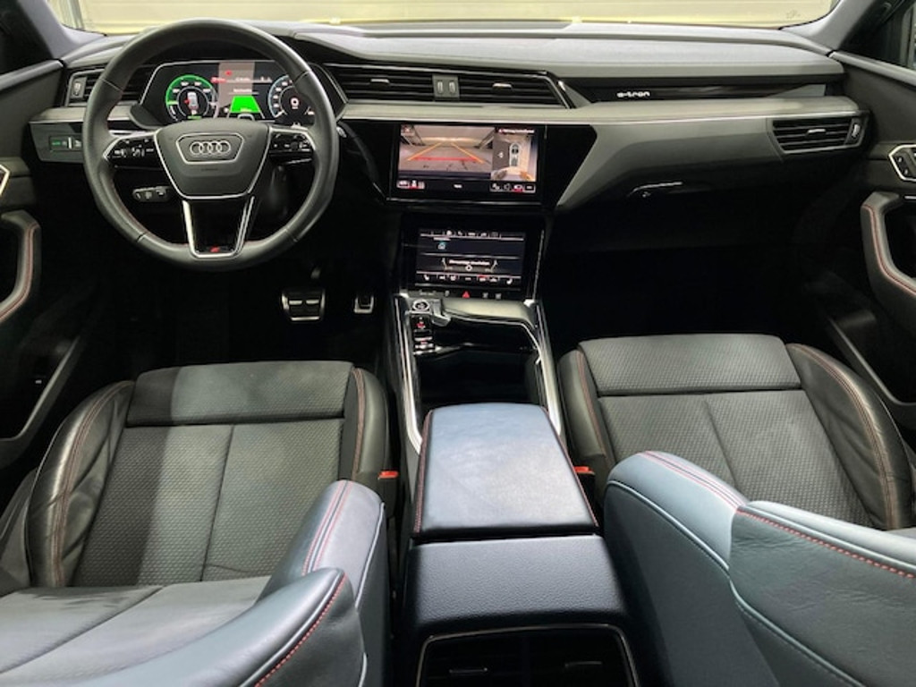 Audi Q8 e-tron