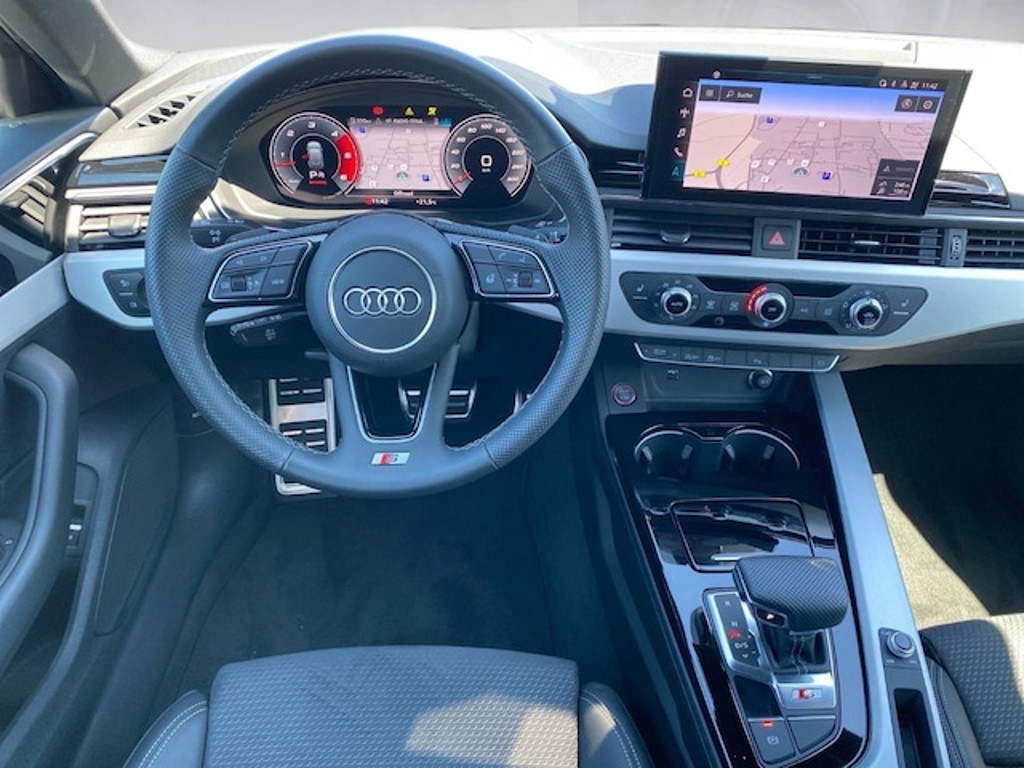 Audi S4
