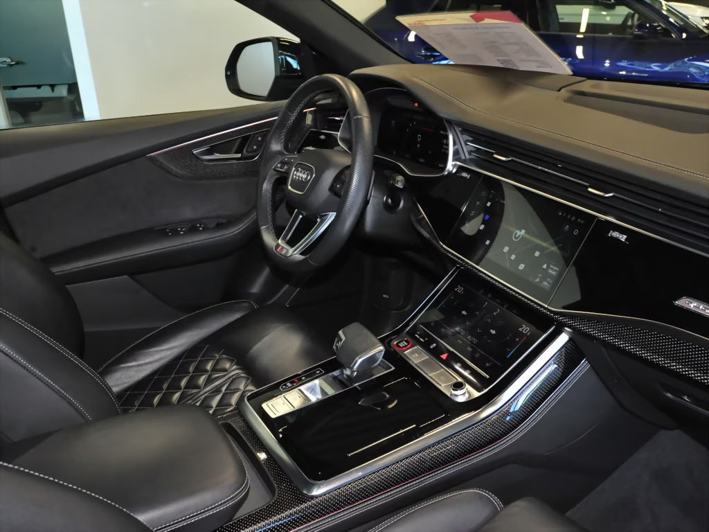 Audi SQ8