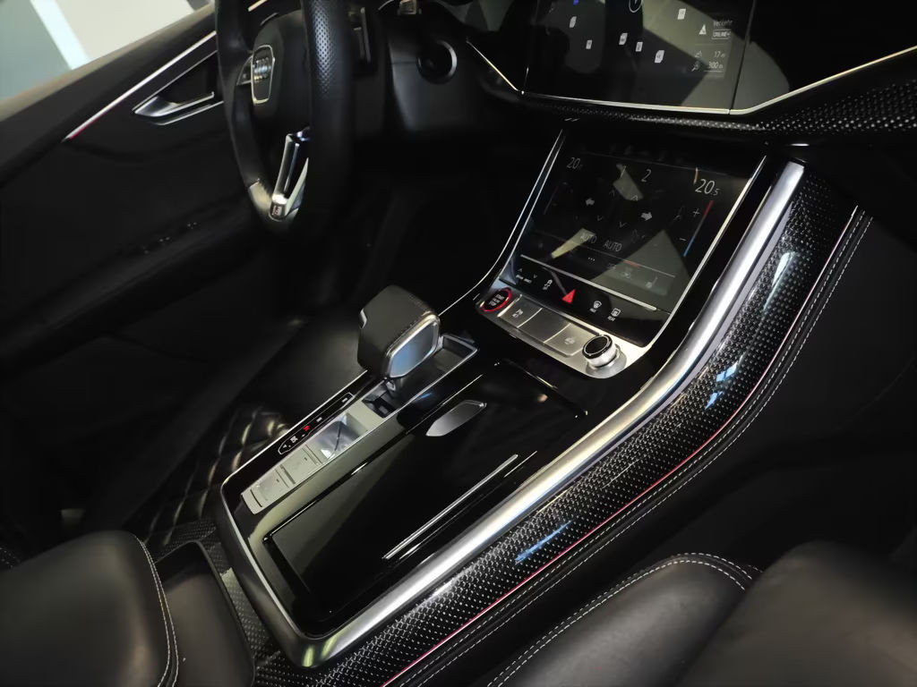 Audi SQ8